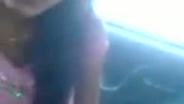 Delhi college girl first time car sex mms