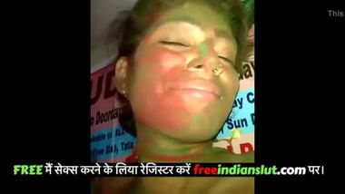 Naked teen celebrating Holi with her lover