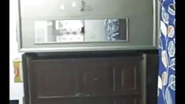 son recording secretly mom changing saree