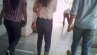 Indian Jeans Girl desi ass butt