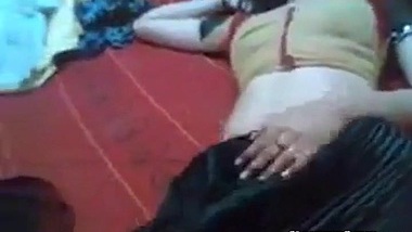 22 friends wife its tooo hot