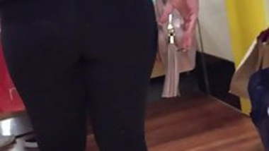 Fat Ass on Indian teen