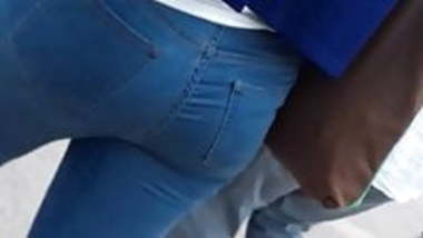 Indian Jeans Ass,, Beauty