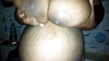 Huge boobs mallu aunty