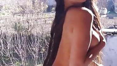 Poonam Pandey latest Midnight erotica