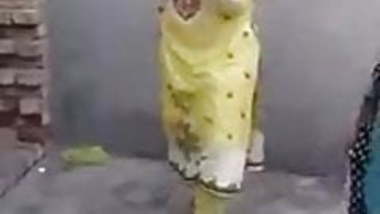 punjabi mummy dance