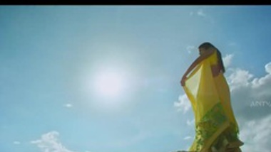 NAVEL - Srimanthudaa Full Video Song Naa Love Story Video Son