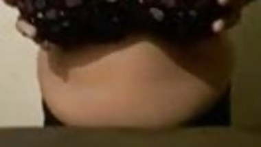 Huge boobs mallu aunty shows again