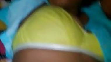 Desi bhabhi boobs and pussy exposed