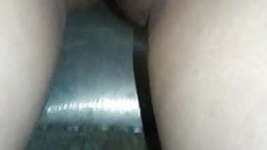 Desi sexy mom show ass and anal