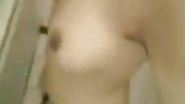 Indian beauty girl show her boobs