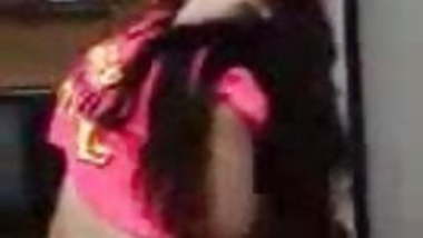 MILF NEHA SEXY & HOT DANCE