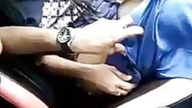 Mallu Girl Blow in Car