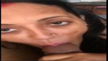 Sexy Marathi Wife Sucking Penis