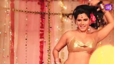 Dj Lahanga Mein - Seema Singh Bhopuri Hot Mujra