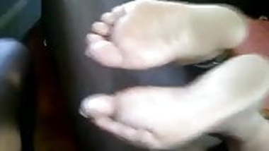 more mature Indian feet