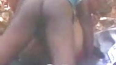 Marathi desi college girl fuck in forest by boyfriend and
