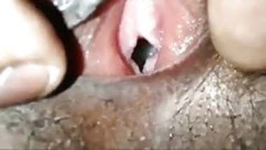Desi gf pussy after cum entering