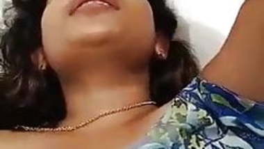 Southindian kerala girl fingered by boyfriend