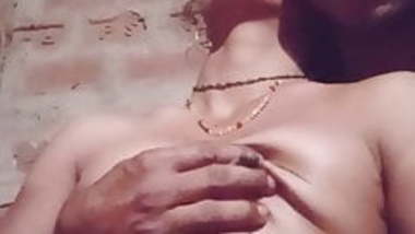 Rekhaabhabhi boob massage with husband.