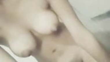 Girl get naked