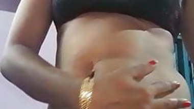 desi indian Tamil girl exposing herself in cam for fun