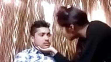 Slapping an Indian cuck boyfriend
