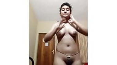 desi girl nude selfie
