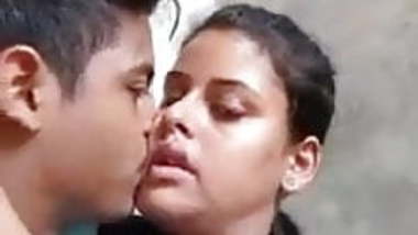 Me and My BF Kiss