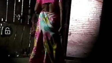 Desi aunty changing hot panty