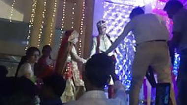 Nude indian mujra dancing girls