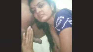 Desi wife finger and oral-sex